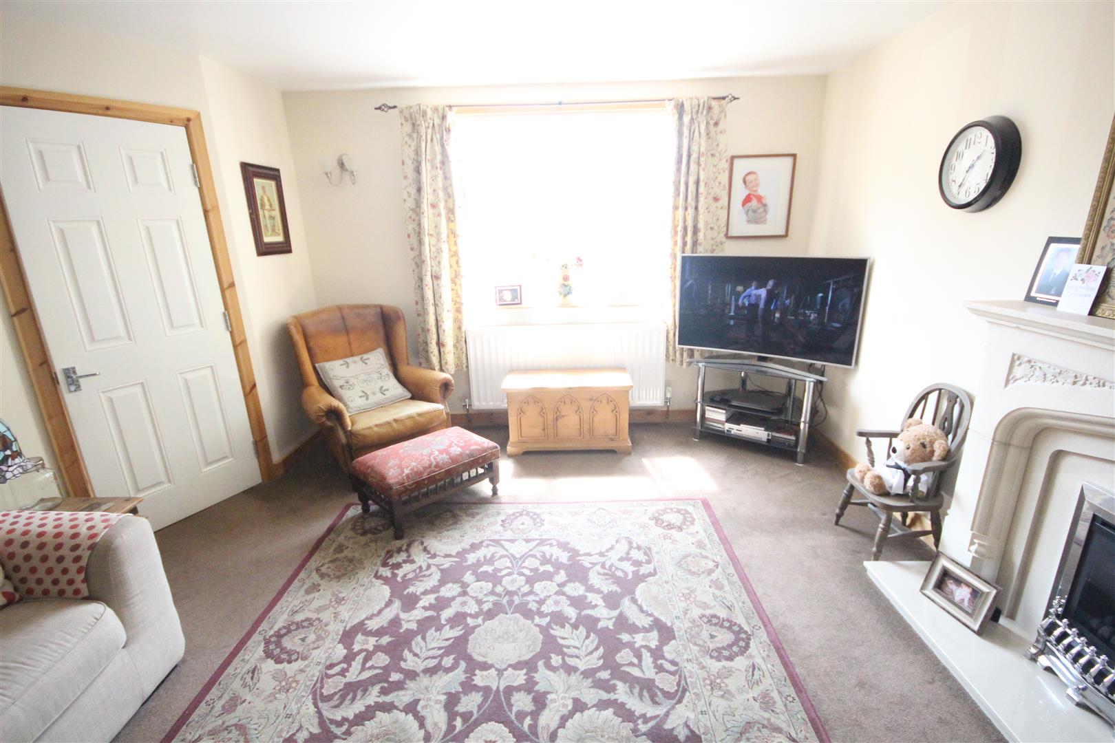 4 bedroom semi-detached house Let Agreed in Earby - IMG_8353.jpg